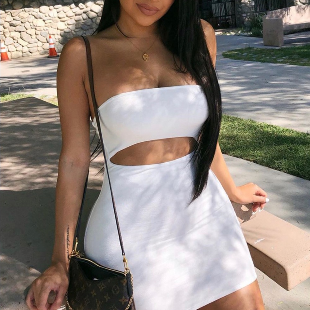 MINI DRESS